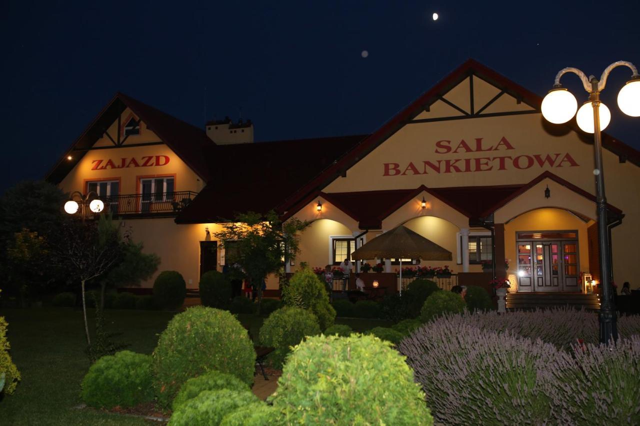 Zajazd Nad Sanem Jarosław エクステリア 写真